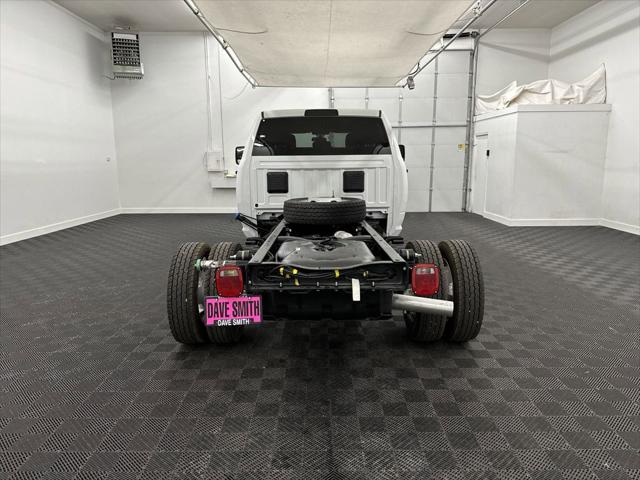 2024 RAM Ram 5500 Chassis Cab RAM 5500 TRADESMAN CHASSIS CREW CAB 4X4 60 CA