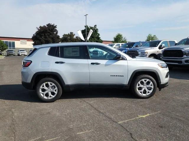 2024 Jeep Compass COMPASS SPORT 4X4