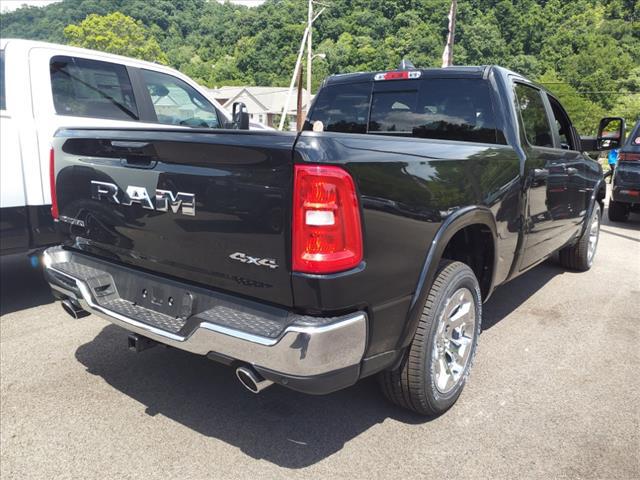 2025 RAM Ram 1500 RAM 1500 BIG HORN CREW CAB 4X4 64 BOX