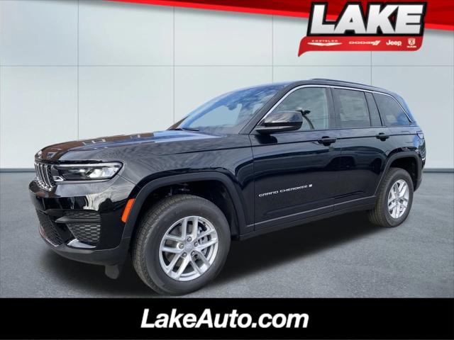 2024 Jeep Grand Cherokee GRAND CHEROKEE LAREDO X 4X4