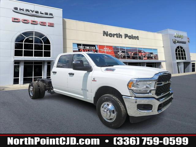 2024 RAM Ram 3500 Chassis Cab RAM 3500 SLT CREW CAB CHASSIS 4X4 60 CA