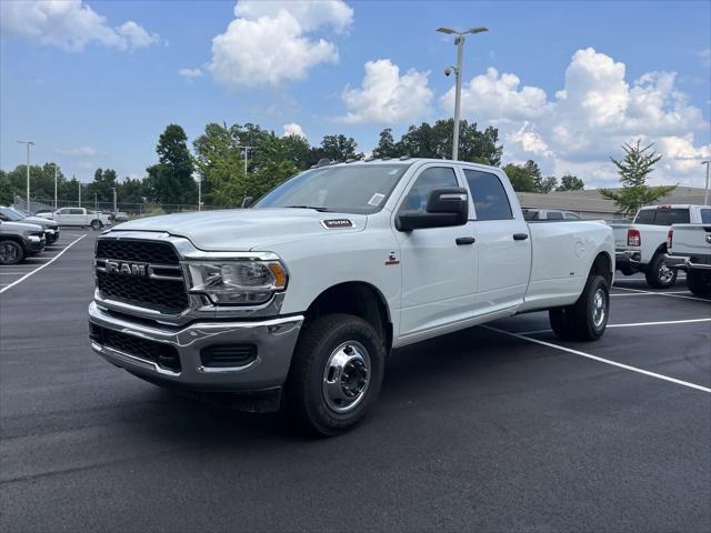 2024 RAM Ram 3500 RAM 3500 TRADESMAN CREW CAB 4X4 8 BOX