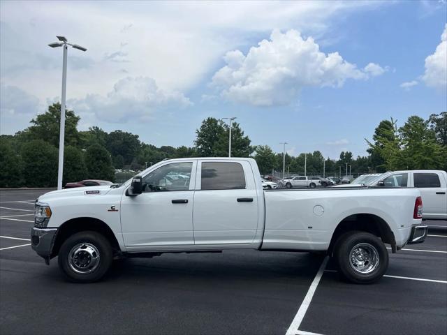 2024 RAM Ram 3500 RAM 3500 TRADESMAN CREW CAB 4X4 8 BOX