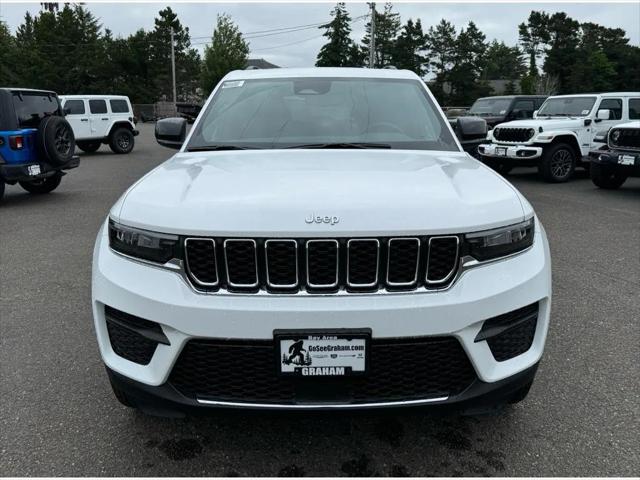 2024 Jeep Grand Cherokee GRAND CHEROKEE LAREDO X 4X4