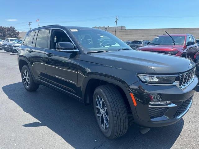 2024 Jeep Grand Cherokee GRAND CHEROKEE LIMITED 4X4