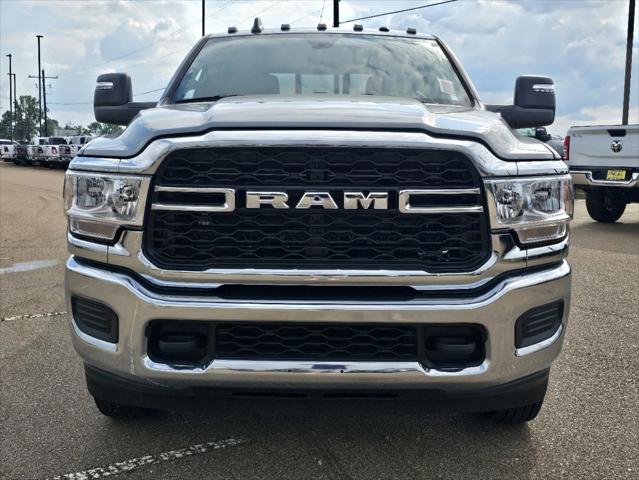 2024 RAM Ram 3500 RAM 3500 TRADESMAN CREW CAB 4X4 8 BOX