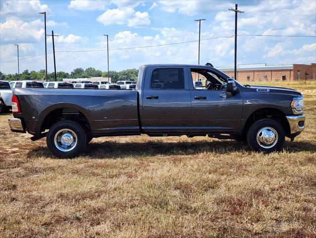 2024 RAM Ram 3500 RAM 3500 TRADESMAN CREW CAB 4X4 8 BOX