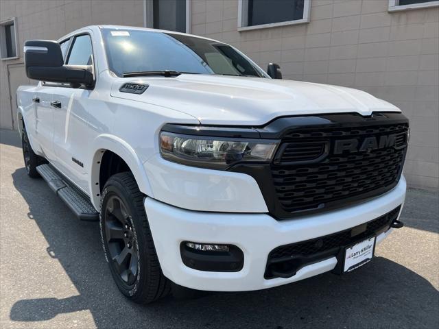 2025 RAM Ram 1500 RAM 1500 BIG HORN CREW CAB 4X4 64 BOX