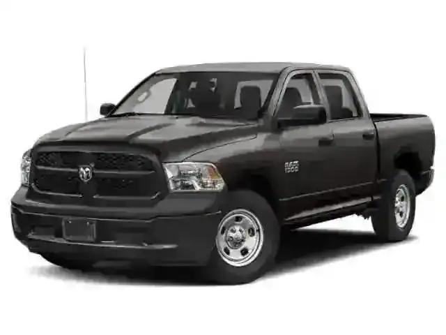 2024 RAM Ram 1500 Classic RAM 1500 CLASSIC TRADESMAN CREW CAB 4X4 64 BOX