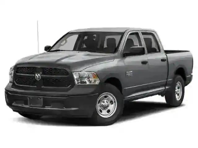 2024 RAM Ram 1500 Classic RAM 1500 CLASSIC TRADESMAN CREW CAB 4X4 64 BOX