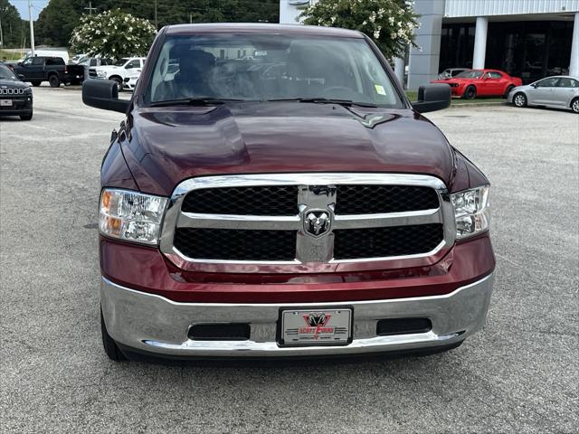 2024 RAM Ram 1500 Classic RAM 1500 CLASSIC TRADESMAN CREW CAB 4X4 64 BOX