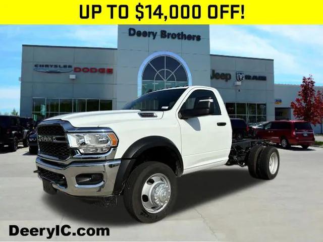 2024 RAM Ram 5500 Chassis Cab RAM 5500 TRADESMAN CHASSIS REGULAR CAB 4X4 60 CA