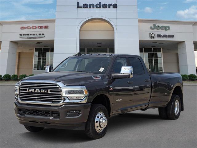 2024 RAM Ram 3500 RAM 3500 LARAMIE CREW CAB 4X4 8 BOX