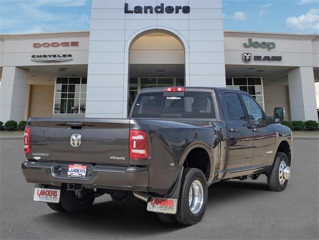 2024 RAM Ram 3500 RAM 3500 LARAMIE CREW CAB 4X4 8 BOX