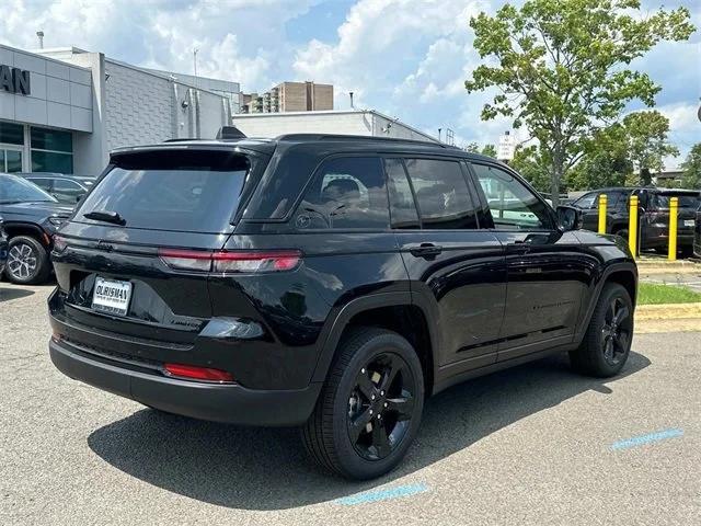 2024 Jeep Grand Cherokee GRAND CHEROKEE LIMITED 4X4