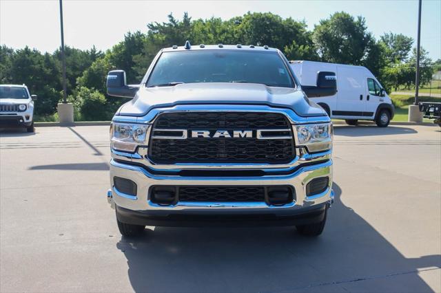 2024 RAM Ram 3500 RAM 3500 TRADESMAN CREW CAB 4X4 8 BOX