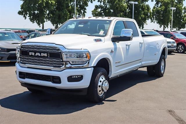 2024 RAM Ram 3500 RAM 3500 LIMITED CREW CAB 4X4 8 BOX