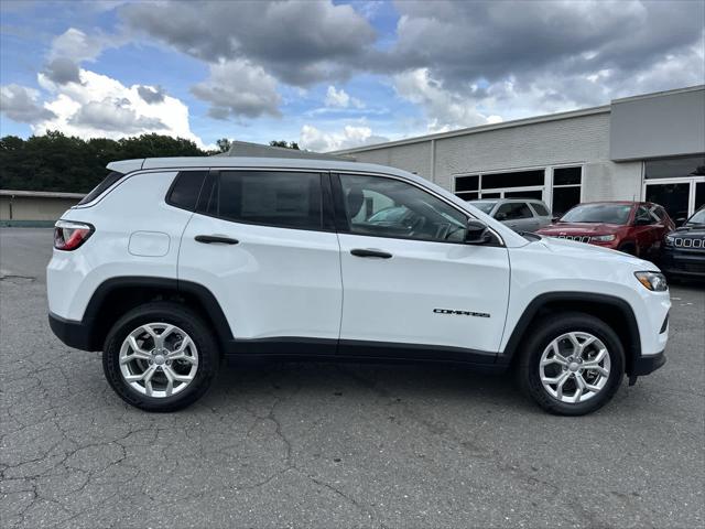 2024 Jeep Compass COMPASS SPORT 4X4