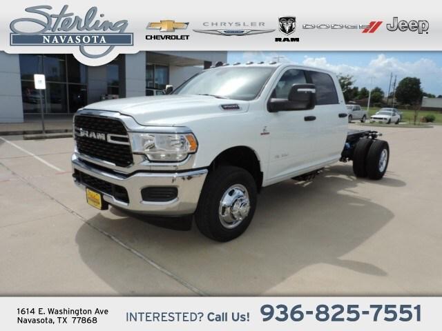 2024 RAM Ram 3500 Chassis Cab RAM 3500 SLT CREW CAB CHASSIS 4X4 60 CA