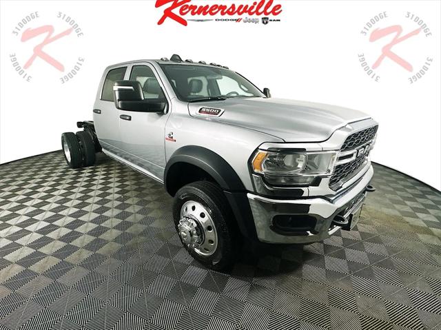 2024 RAM Ram 5500 Chassis Cab RAM 5500 TRADESMAN CHASSIS CREW CAB 4X4 60 CA