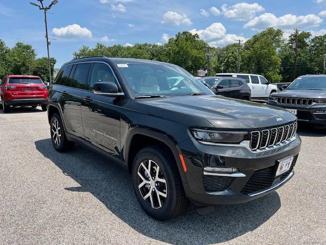 2024 Jeep Grand Cherokee GRAND CHEROKEE LIMITED 4X4