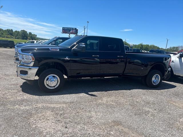 2024 RAM Ram 3500 RAM 3500 TRADESMAN CREW CAB 4X4 8 BOX