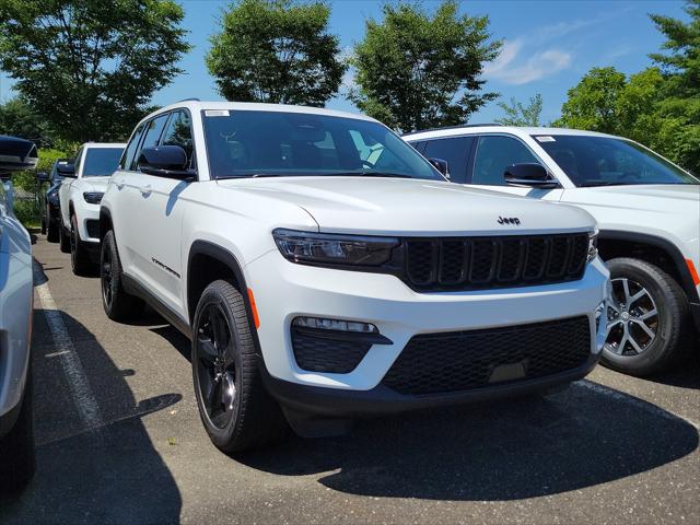 2024 Jeep Grand Cherokee GRAND CHEROKEE LIMITED 4X4