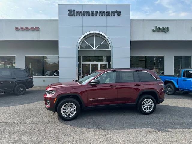 2024 Jeep Grand Cherokee GRAND CHEROKEE LAREDO X 4X4