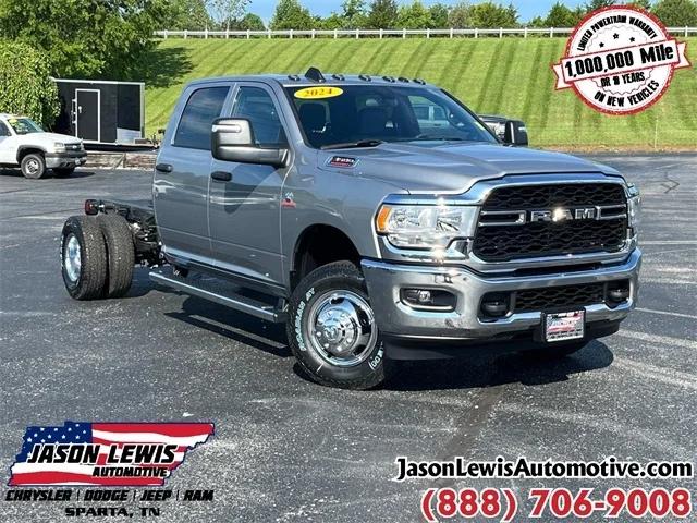 2024 RAM Ram 3500 Chassis Cab RAM 3500 TRADESMAN CREW CAB CHASSIS 4X4 60 CA