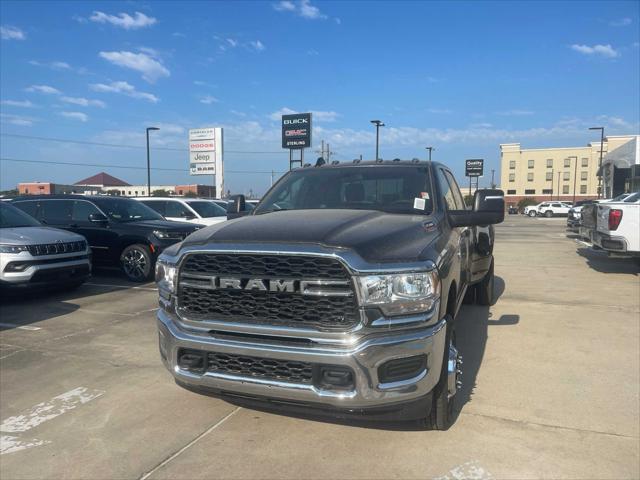 2024 RAM Ram 3500 RAM 3500 TRADESMAN CREW CAB 4X4 8 BOX