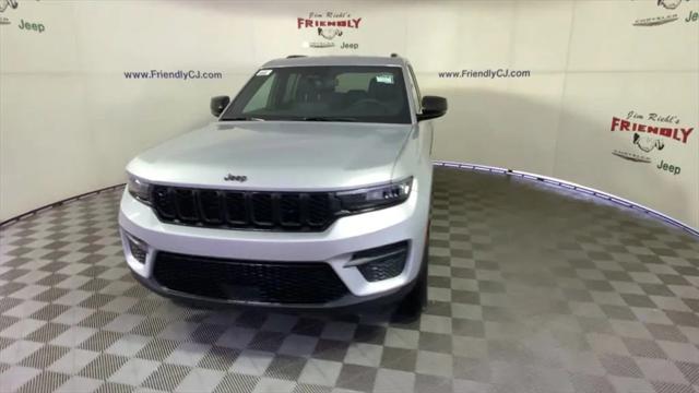 2024 Jeep Grand Cherokee GRAND CHEROKEE ALTITUDE 4X4