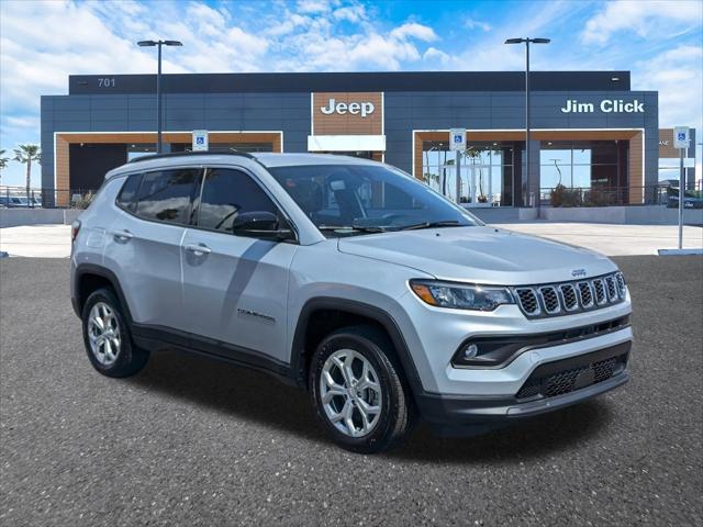 2024 Jeep Compass COMPASS LATITUDE 4X4