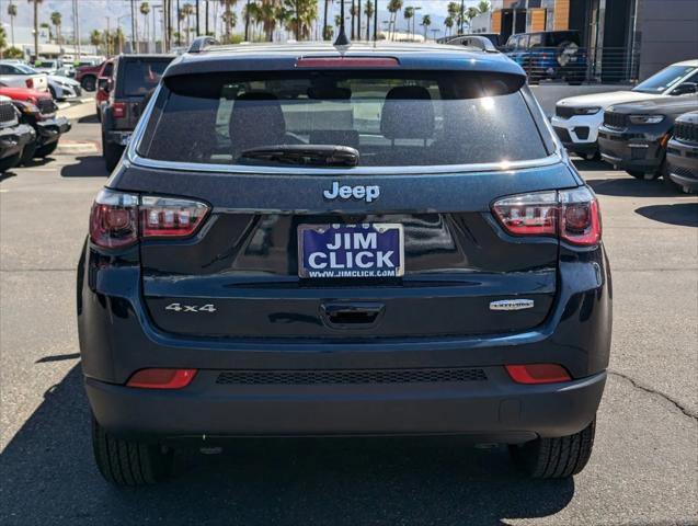 2024 Jeep Compass COMPASS LATITUDE 4X4