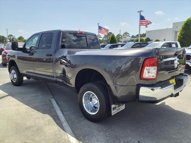 2024 RAM Ram 3500 RAM 3500 TRADESMAN CREW CAB 4X4 8 BOX