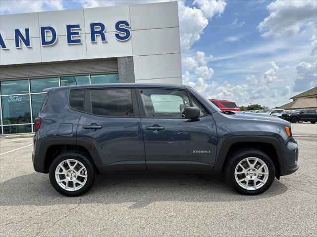 2023 Jeep Renegade Latitude 4x4