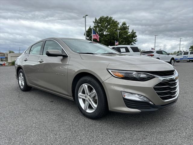 2022 Chevrolet Malibu FWD LT