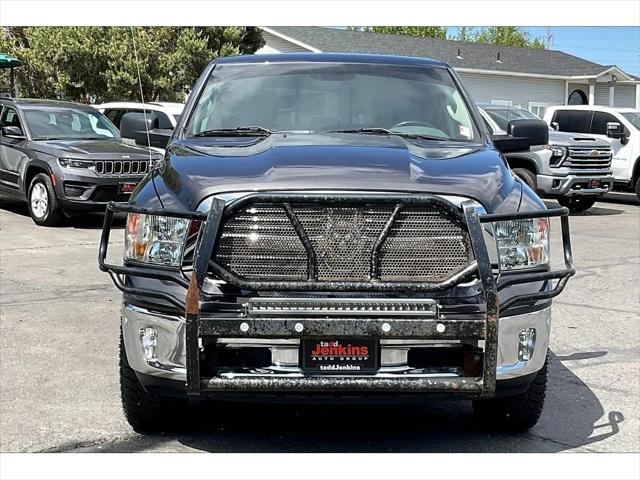 2017 RAM 1500 Big Horn Crew Cab 4x4 57 Box