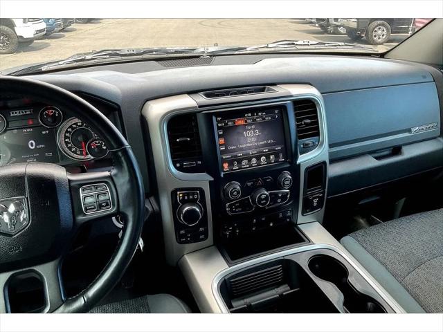 2017 RAM 1500 Big Horn Crew Cab 4x4 57 Box