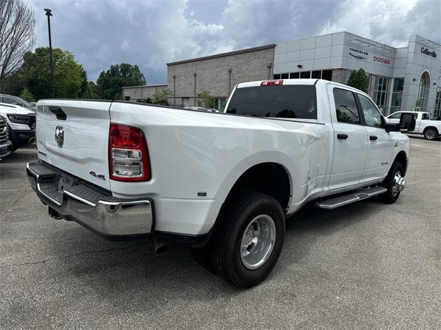 2023 RAM 3500 Big Horn Crew Cab 4x4 8 Box