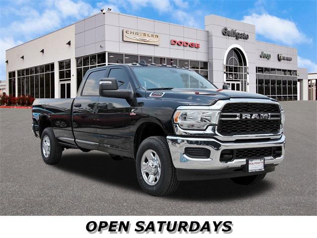 2024 RAM Ram 2500 RAM 2500 TRADESMAN CREW CAB 4X4 8 BOX