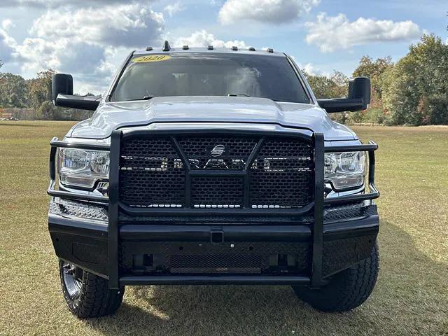 2020 RAM 3500 Tradesman Crew Cab 4x4 8 Box 2020 RAM 3500 Tradesman Crew Cab 4x4 8 Box