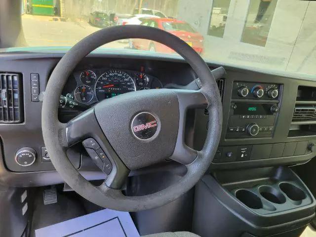 2012 GMC Savana 2500 Work Van