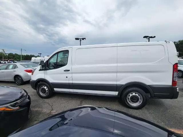 2016 Ford Transit Low Roof w/Sliding Side Door w/RWB Van 3D