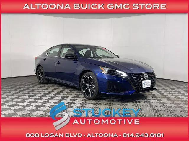 2023 Nissan Altima SR FWD for sale in Altoona, PA
