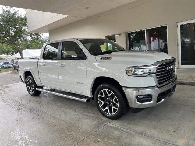 2025 RAM Ram 1500 RAM 1500 LARAMIE CREW CAB 4X4 57 BOX