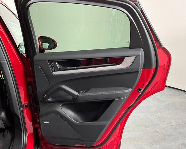 2024 Porsche Cayenne Coupe AWD