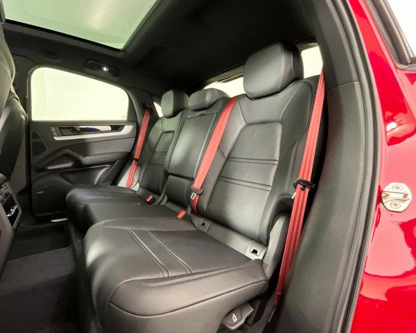 2024 Porsche Cayenne Coupe AWD