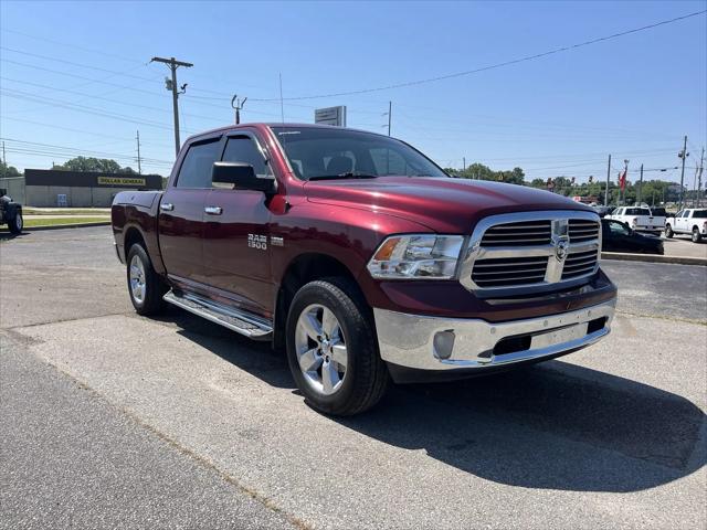 2017 RAM 1500 Big Horn Crew Cab 4x4 57 Box