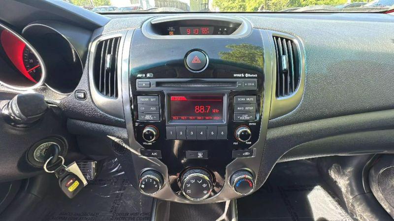 2011 Kia Forte Koup SX