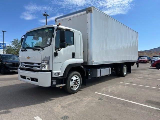 2024 Chevrolet 6500XD LCF Medium ASH Gray for sale in El Paso, TX